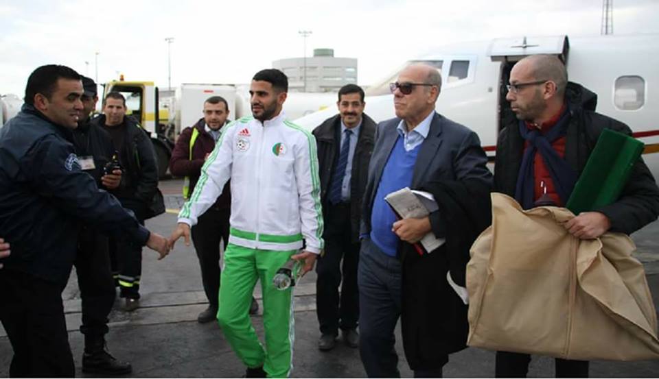 Riyad Mahrez rejoint la sélection nationale à Sidi Moussa (Alger)