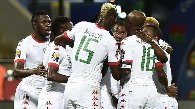 Le Burkina Faso terrasse la Tunisie (2-0) et passe en demi-finales