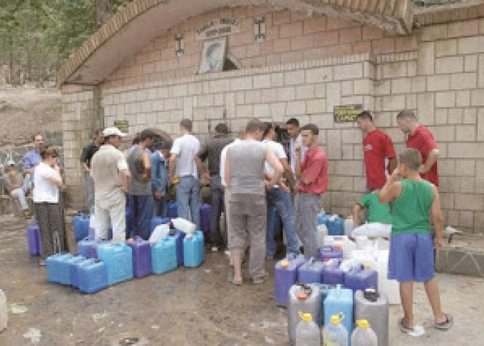 Amélioration de l'alimentation des populations en eau potable : Les instructions de Hocine Necib