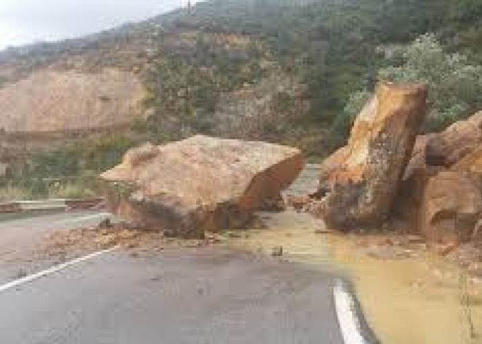 Alerte. Tizi-Ouzou : fermeture, à partir de lundi, de la RN 15 pour cause d'éboulement