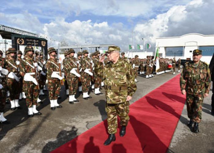  Gaid Salah en visite demain au commandement de la Garde Républicaine