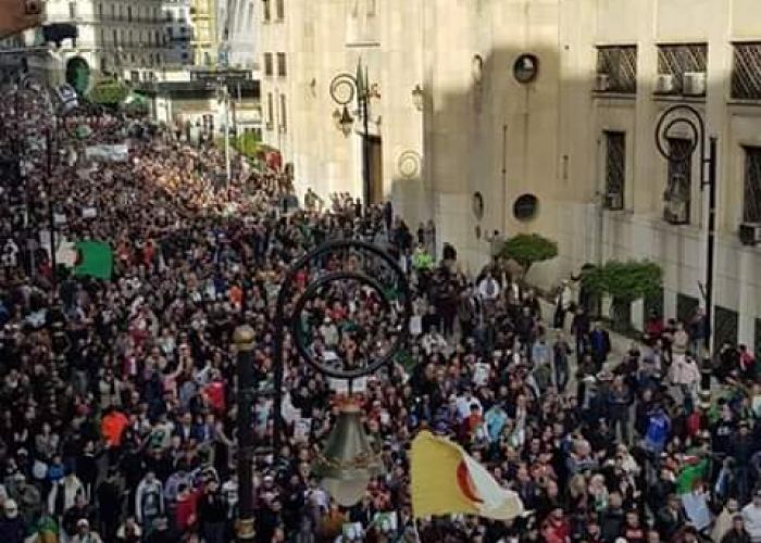 Mouvement populaire : Le 45e vendredi de mobilisation (Vidéos)