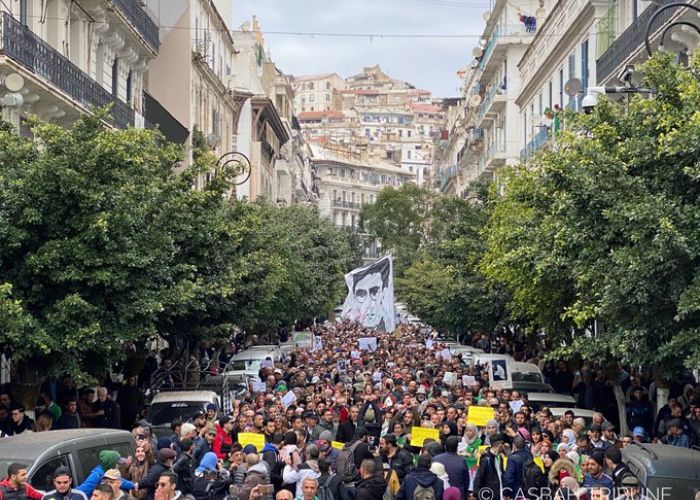 Hirak : 46e mardi de mobilisation des étudiants (Vidéos)