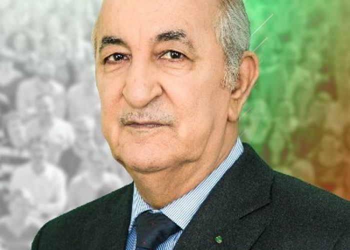 Tebboune : "J'appelle tous les Algériens à la vigilance et à la mobilisation pour construire ensemble l'Algérie nouvelle"