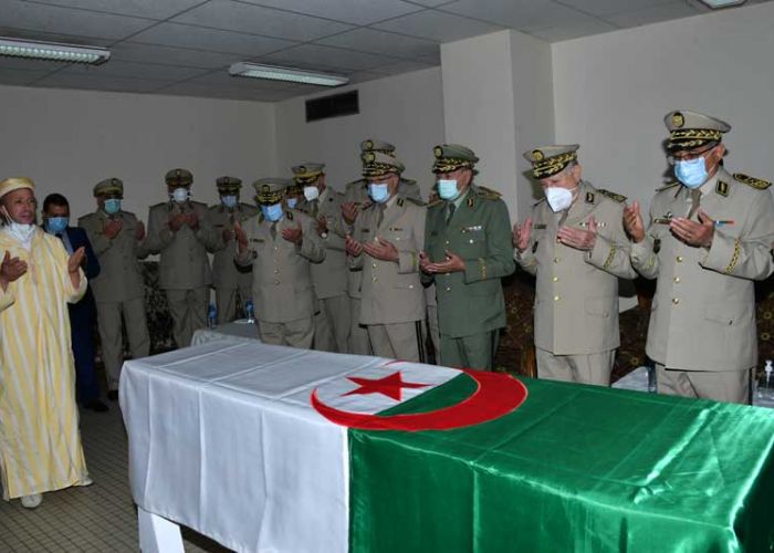 Saïd Chanegriha préside la cérémonie de levée du corps du défunt Général-Major Meftah Souab 