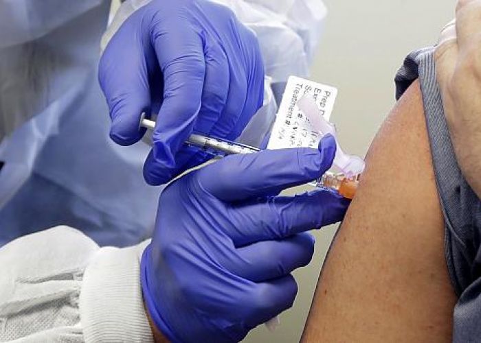  Course au vaccin anti-Covid19 : la Russie prend la tête ; Poutine fait une grande annonce