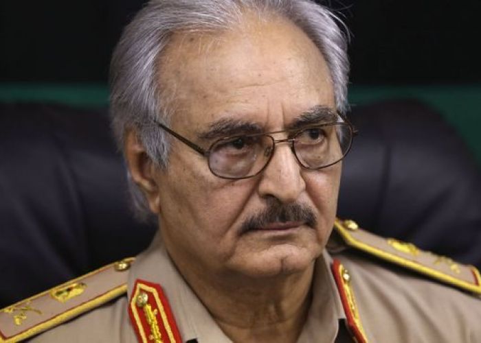  Libye: Haftar annonce la cessation de ses opérations militaires ; se dit favorable à une trêve