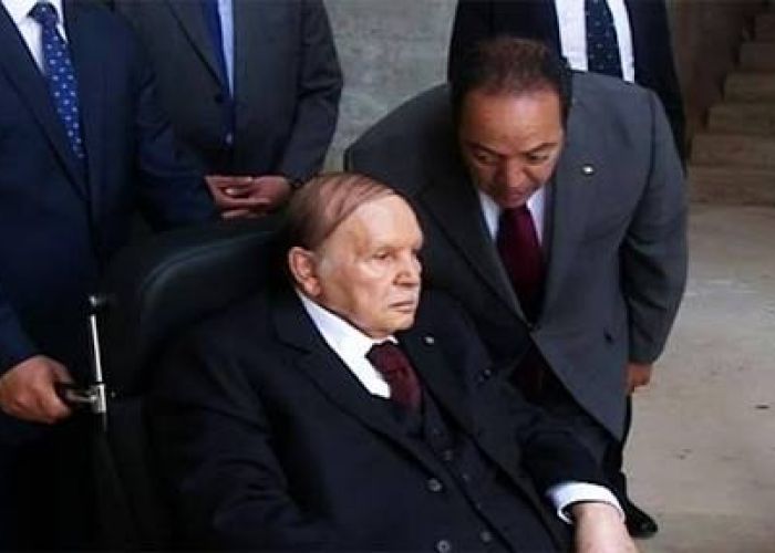  L’ancien chef du protocole de Bouteflika, Mokhtar Reguieg, devant les juges, ce dimanche