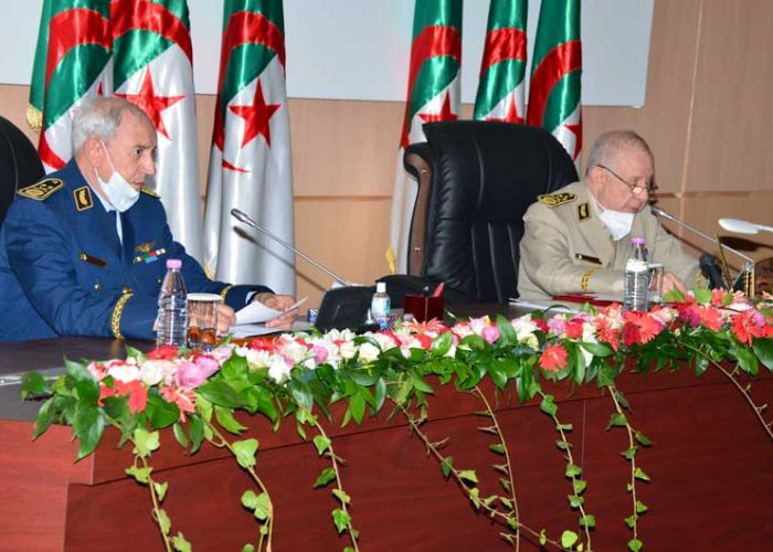 MDN : Saïd Chanegriha installe le nouveau commandant des forces aériennes, le général-major Mahmoud Laraba 