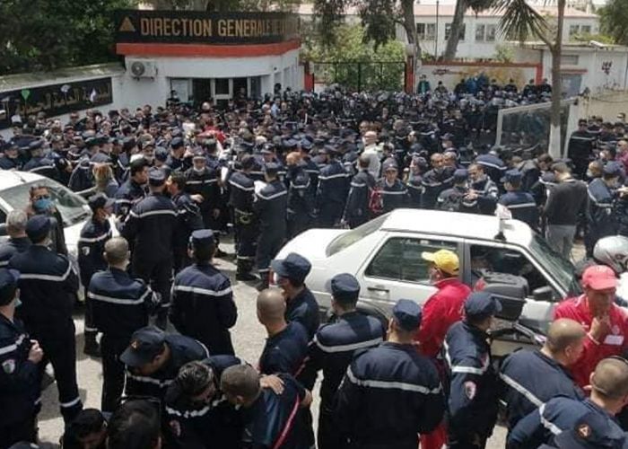 Plusieurs unités ont observé des sit -in aujourd'hui : le feu de la colère persiste chez les sapeurs pompiers 