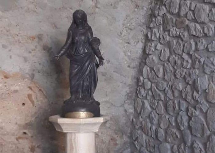 Acte de vandalisme au Santa Cruz d'Oran : La statue de la grotte de Notre-Dame renversée