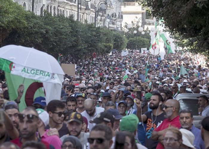  Coronavirus : le message du ministre de la santé au Hirak