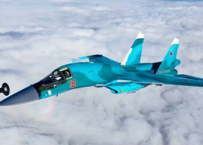 L'Algérie va réceptionner fin 2021un premier lot de 14 bombardiers russes de type Su-34E