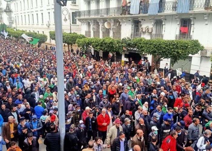 Hirak : Marche à Alger et dans les autres villes du pays en ce 109e vendredi (Vidéo)