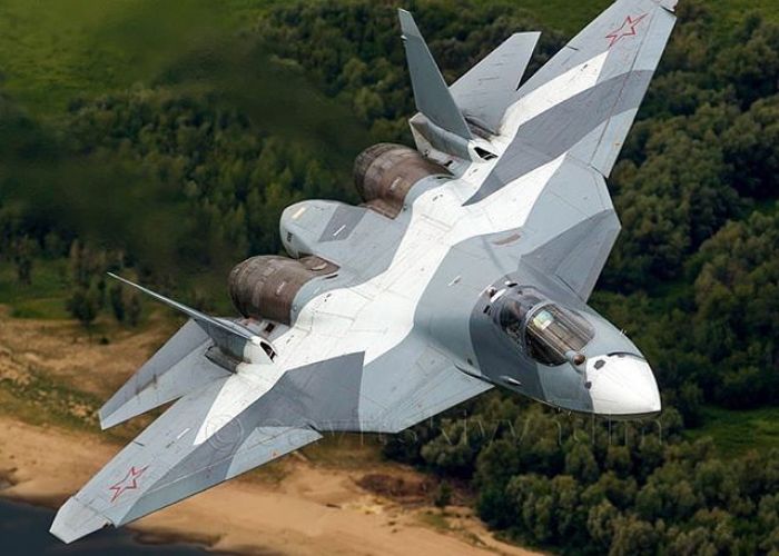 L'Algérie et la Russie ont signé un contrat pour la fourniture de chasseurs furtifs Su-57 