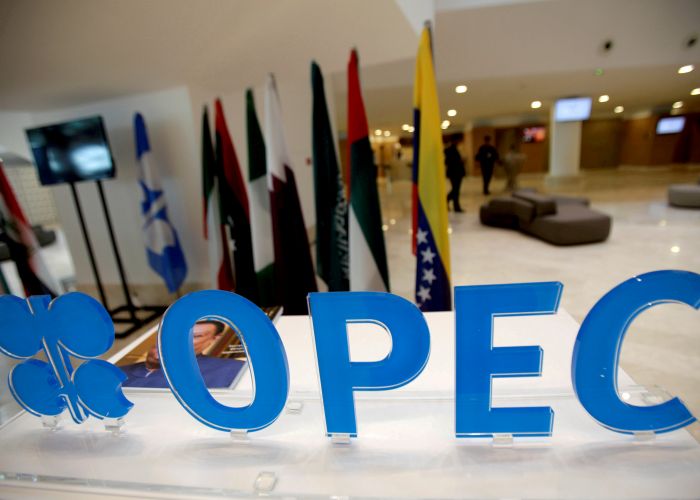 Pétrole : L’OPEP opte pour la poursuite des consultations 