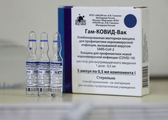  Il utilise un virus inactivé : la Russie enregistre son 3e vaccin contre le Covid-19, le "Kovivak"