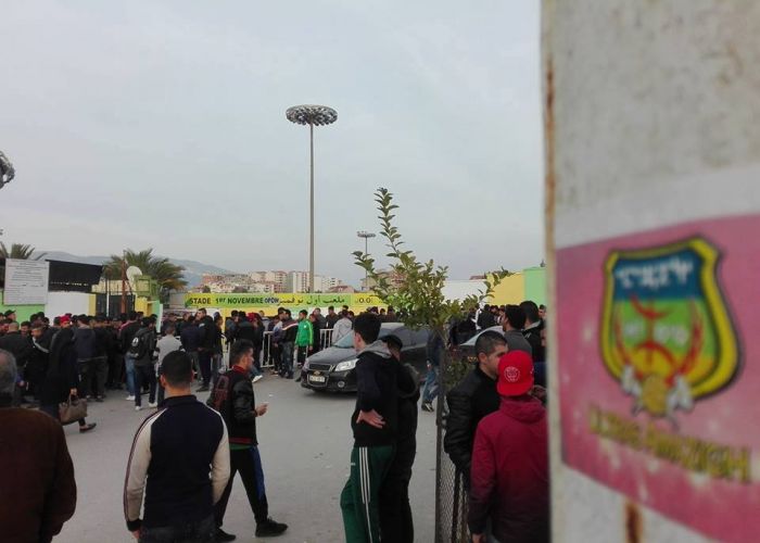 JSK-JSS (0-0): Des supporters s'en prennent aux canaris et escarmouches à Tizi Ouzou