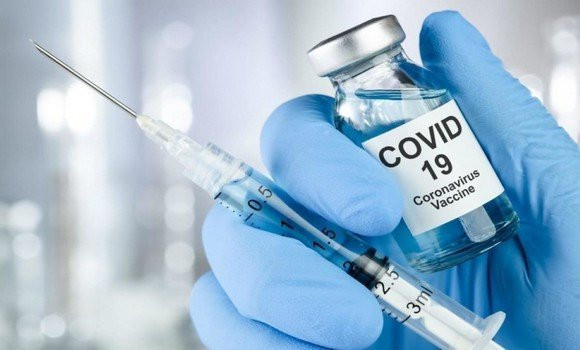 Fawzi Derrar : L'Algérie atteindra l'immunité collective contre la Covid-19 avec au moins 20 millions de personnes vaccinées