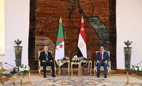 Entretiens du président Tebboune avec son homologue égyptien Abdel Fattah Al-Sissi