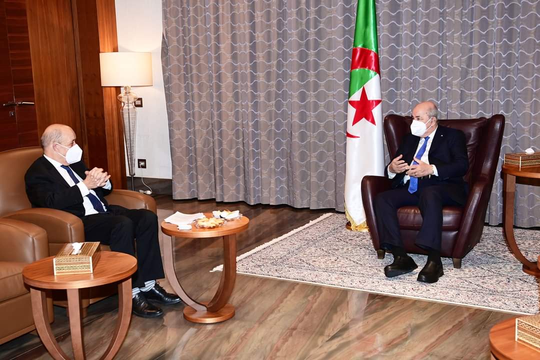 Algérie-France : Jean-Yves Le Drian reçu à Alger par le Président Tebboune