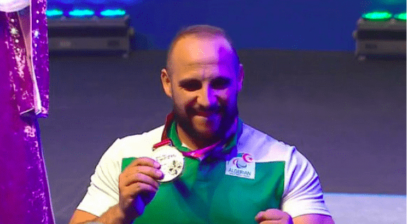 Paralympiques-2020 : Après l'or pour la judokate Abdelaoui Cherine, du bronze pour le para-powerlifting Hocine Bettir