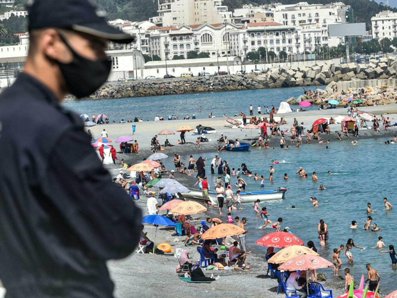 Les horaires de confinement repoussés de deux heures, les plages et espaces publics libérés