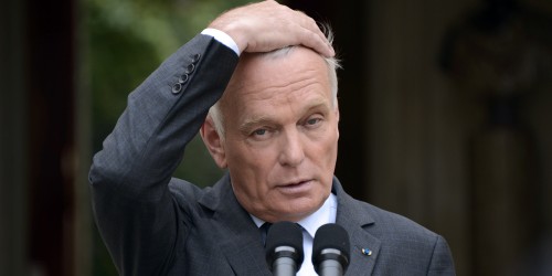 Visas refusés : Le pauvre Ayrault regrette une "atteinte à la liberté de la presse"